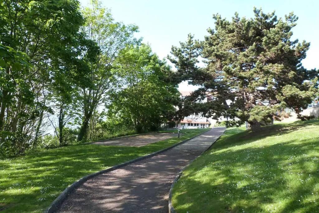 Appartement 4 Pers - Vue Mer Trouville-sur-Mer Eksteriør billede